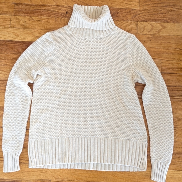 Patagonia Sweaters - Patagonia Recycled Cashmere Turtleneck M